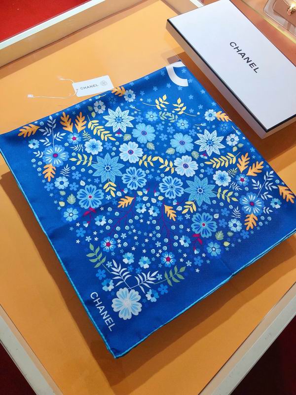 Chanel  silk scarf 90X90cm E03 (1)
